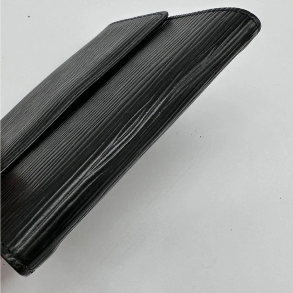 AUTHENTIC Louis Vuitton Malletier Epi Leather Elise Wallet - Picture 7 of 15